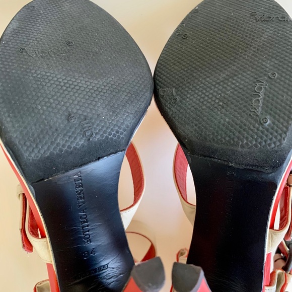 BOTTEGA VENETA // 🇮🇹 Beautiful heeled sandals - Picture 3 of 6